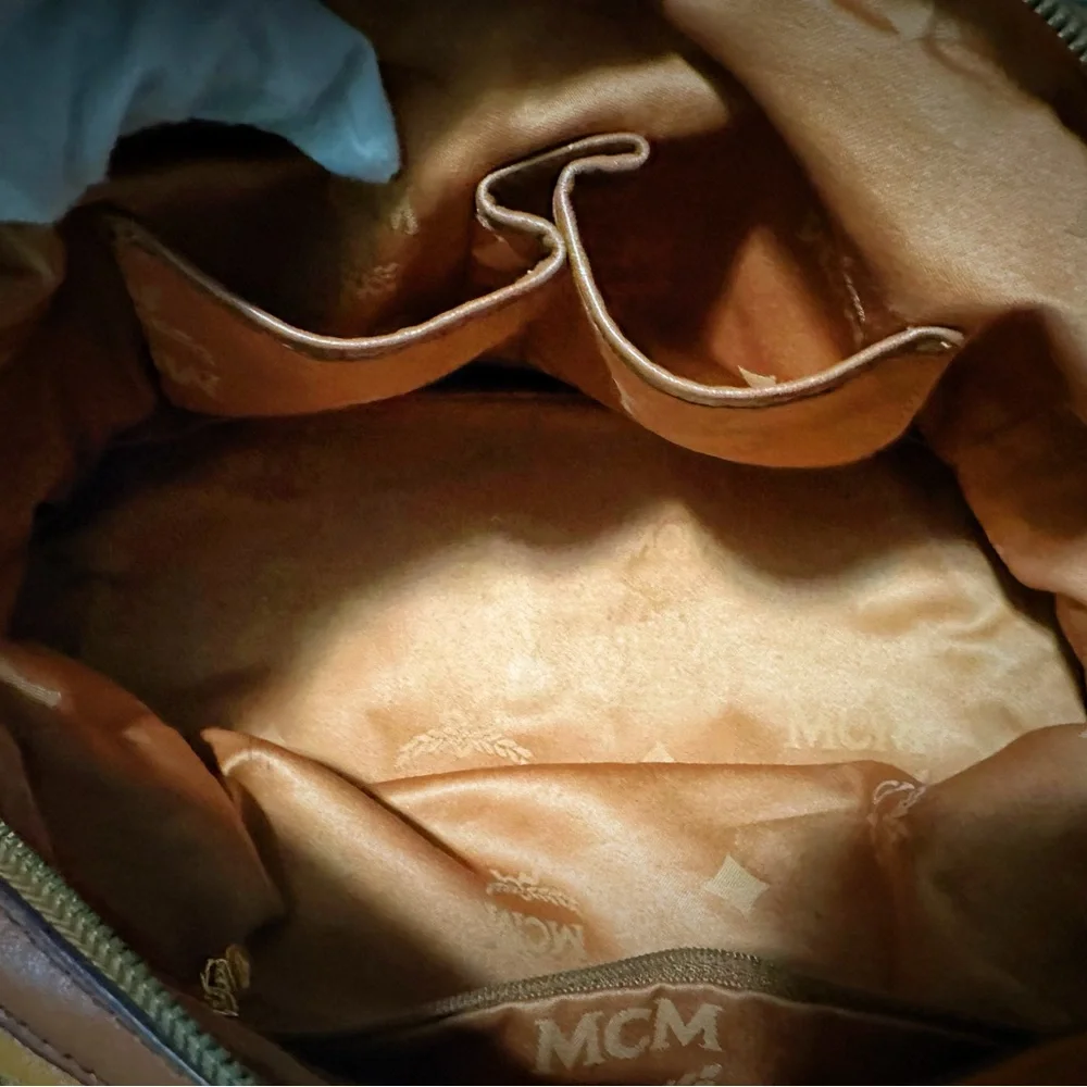 Authentic MCM Vintage shoulder bag Tan Leather Satchel tote bag - Picture 16 of 17